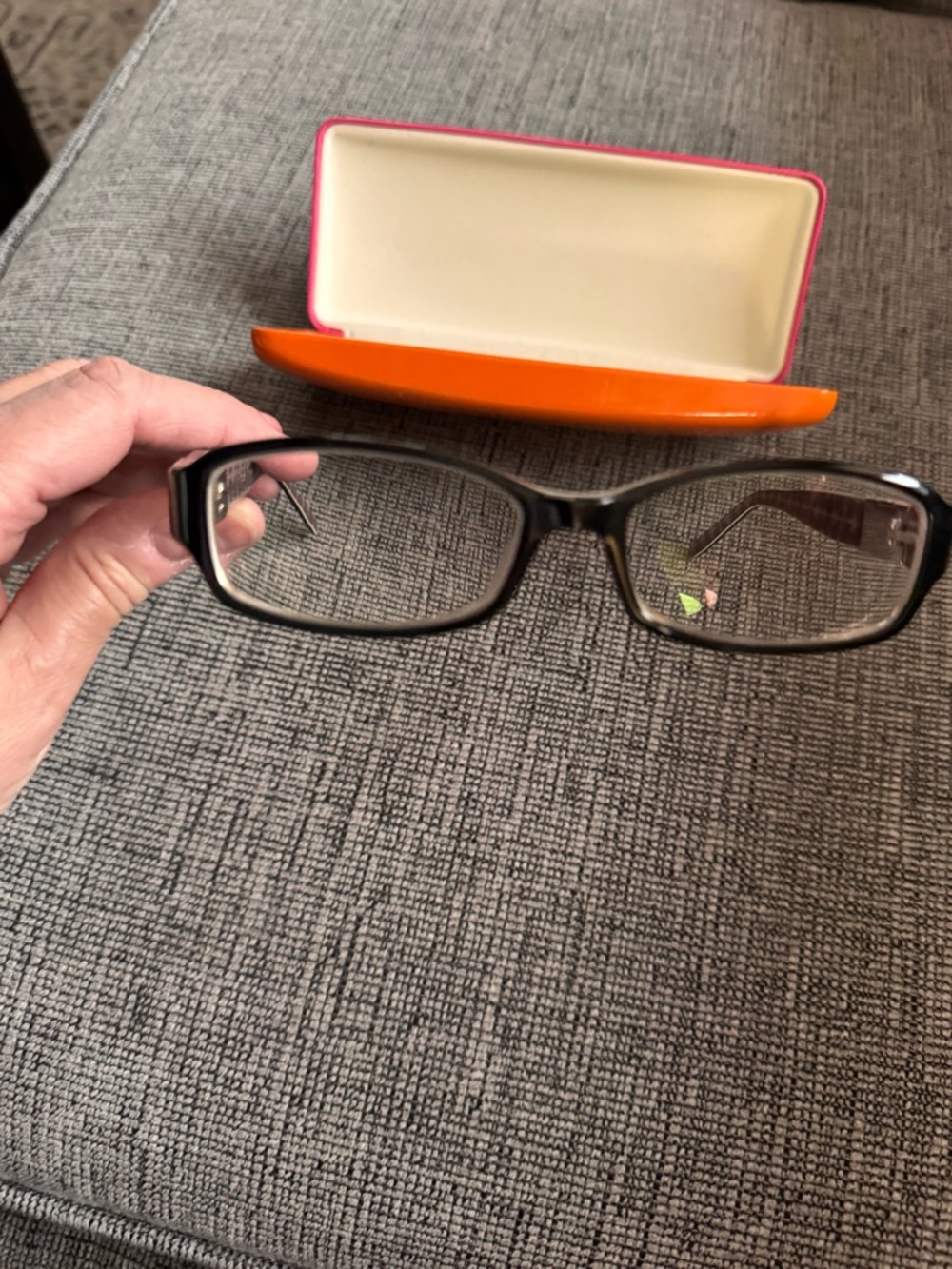 Kate Spade glasses with case - Picture 3 of 13